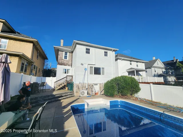 $329,000 | 1420 College Avenue, Dunmore, PA 18509