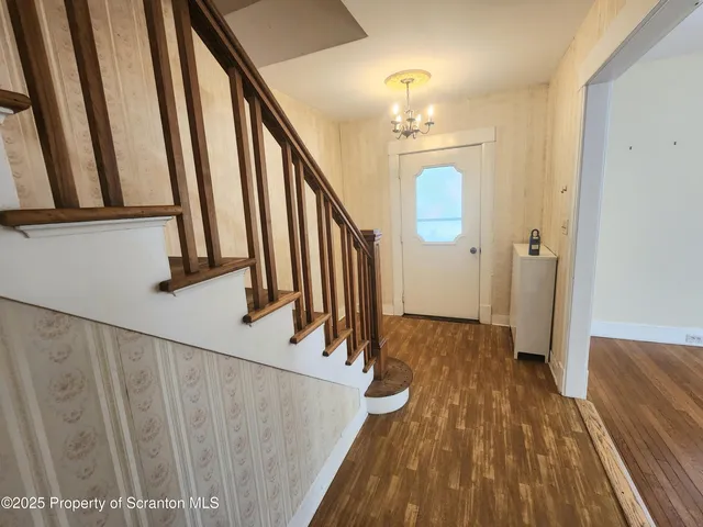 $329,000 | 1420 College Avenue, Dunmore, PA 18509