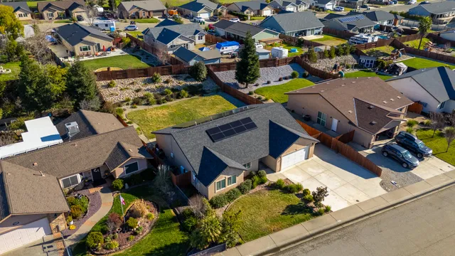 $435,000 | 11365 Puffin Way, Redding, CA 96003