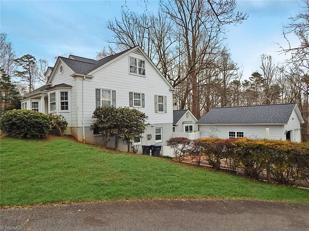 114 Hawthorne Road Elkin, NC 28621 - Photo 1 of 25 Gallery Image 1