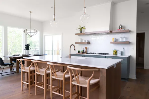 $611,276 | 1220 West Lakeway Court, Andover, KS 67002