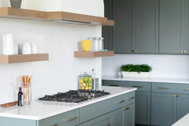 $611,276 | 1220 West Lakeway Court, Andover, KS 67002