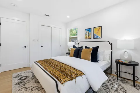 $685,000 | 8414 Briarwood Lane, Austin, TX 78757