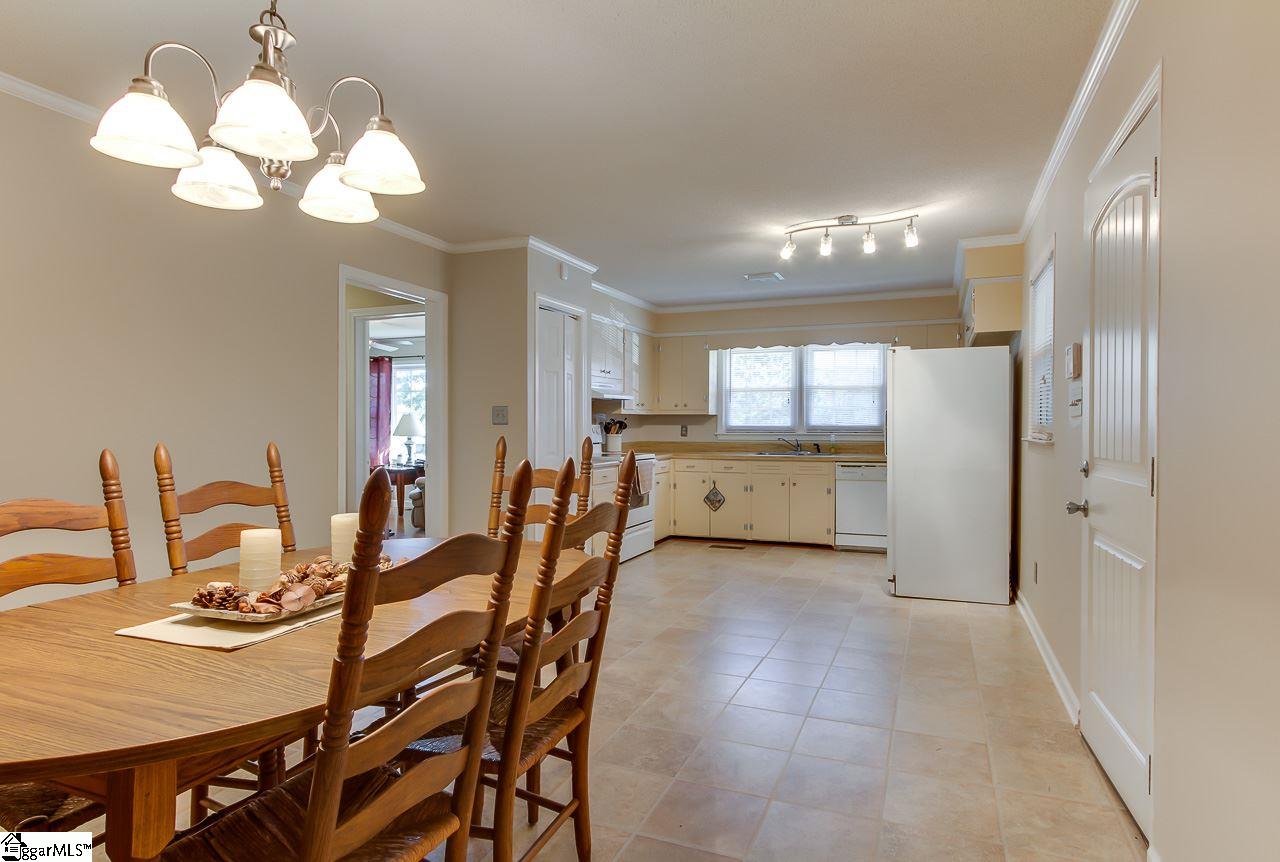 401 Singleton Road Anderson, SC 29625 - Photo 14 of 26