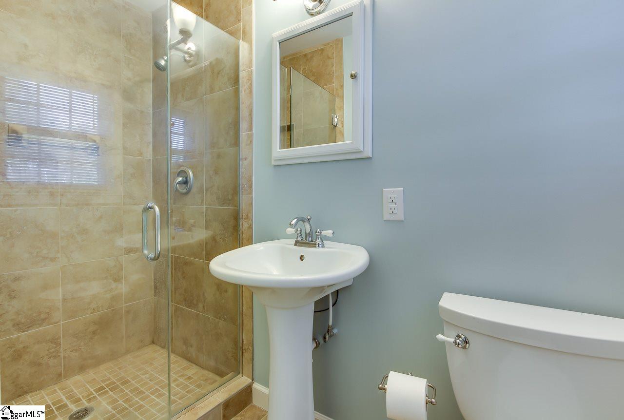 401 Singleton Road Anderson, SC 29625 - Photo 17 of 26