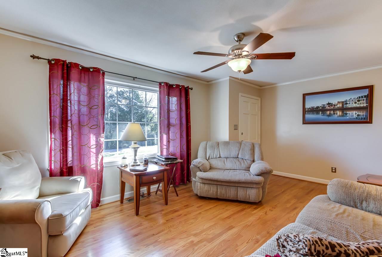 401 Singleton Road Anderson, SC 29625 - Photo 4 of 26