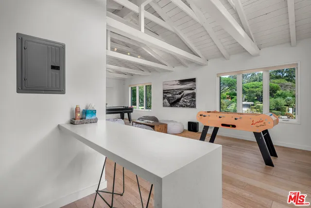 $60,000 | 28028 Sea Ln Drive, Malibu, CA 90265