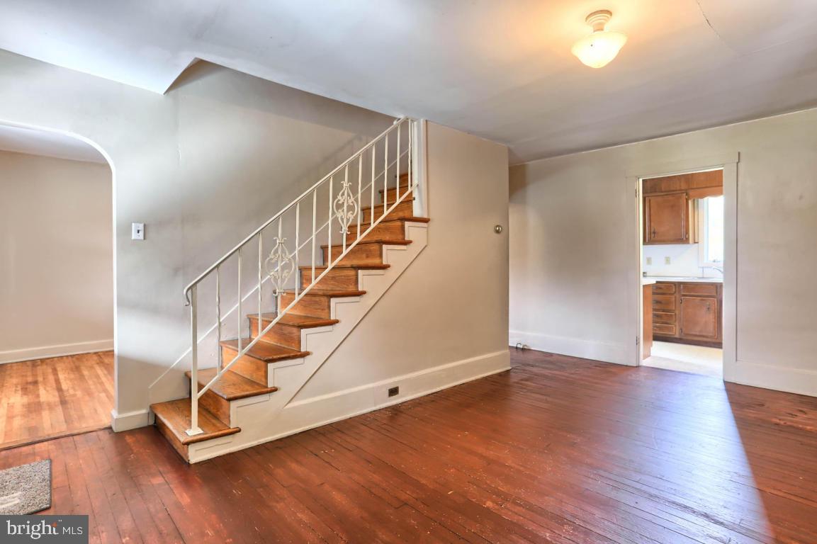 265 Anchor Road Elizabethtown, PA 17022 - Photo 2 of 25