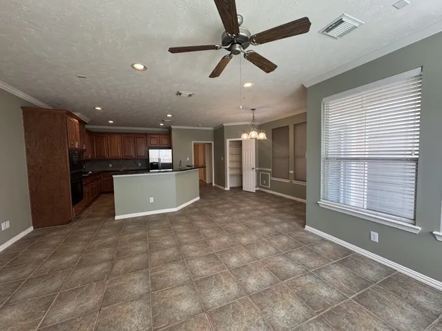 $2,995 | 3809 Brinkman Street, Houston, TX 77018