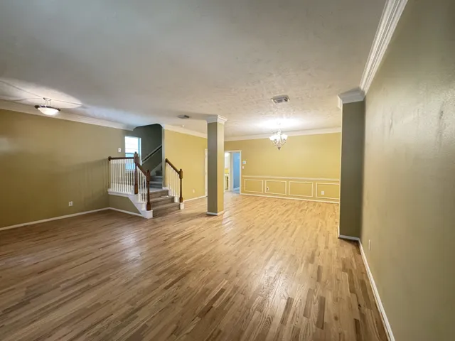 $2,995 | 3809 Brinkman Street, Houston, TX 77018