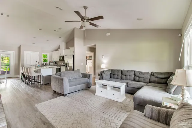 $1,200,000 | 1718 West 9 & Half Mile Road, Cantonment, FL 32533