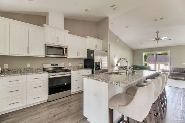 $1,200,000 | 1718 West 9 & Half Mile Road, Cantonment, FL 32533