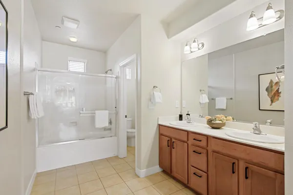 $429,000 | 2580 West El Camino Avenue, Unit 7102, Sacramento, CA 95833