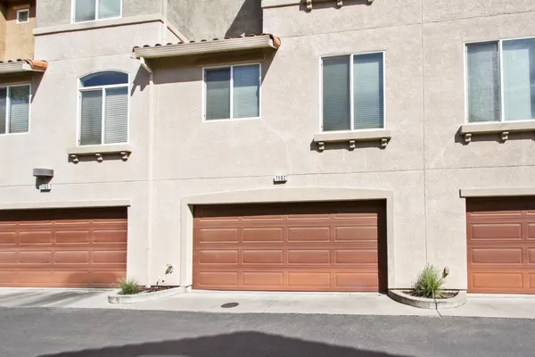 $429,000 | 2580 West El Camino Avenue, Unit 7102, Sacramento, CA 95833