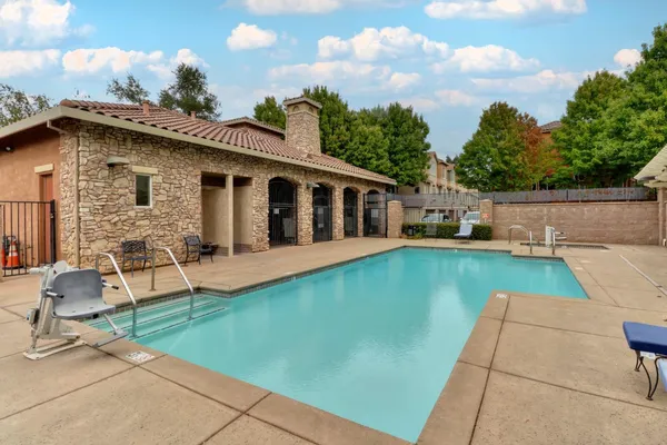 $429,000 | 2580 West El Camino Avenue, Unit 7102, Sacramento, CA 95833