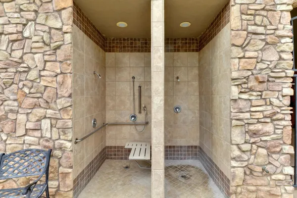 $429,000 | 2580 West El Camino Avenue, Unit 7102, Sacramento, CA 95833