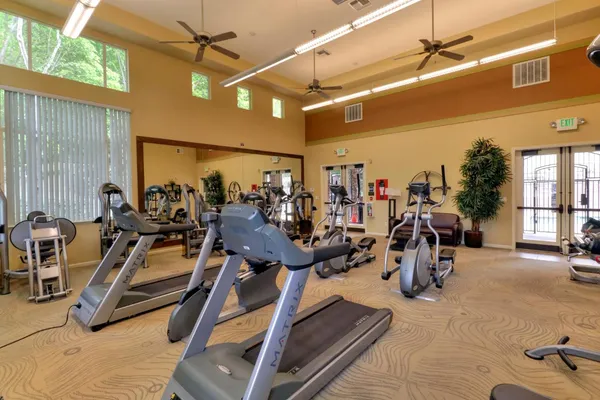 $429,000 | 2580 West El Camino Avenue, Unit 7102, Sacramento, CA 95833