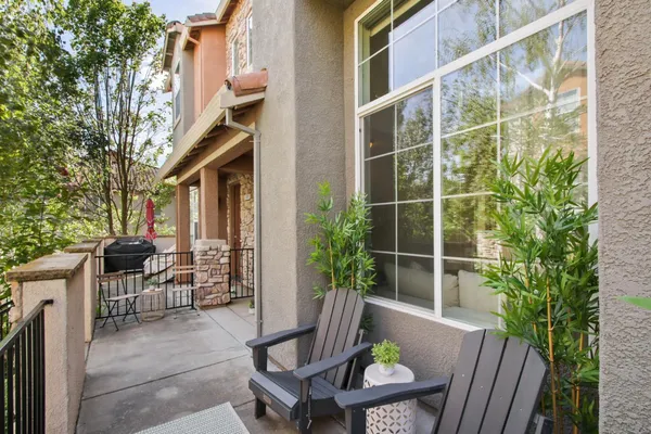 $429,000 | 2580 West El Camino Avenue, Unit 7102, Sacramento, CA 95833