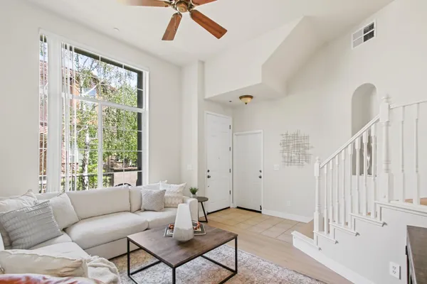 $429,000 | 2580 West El Camino Avenue, Unit 7102, Sacramento, CA 95833