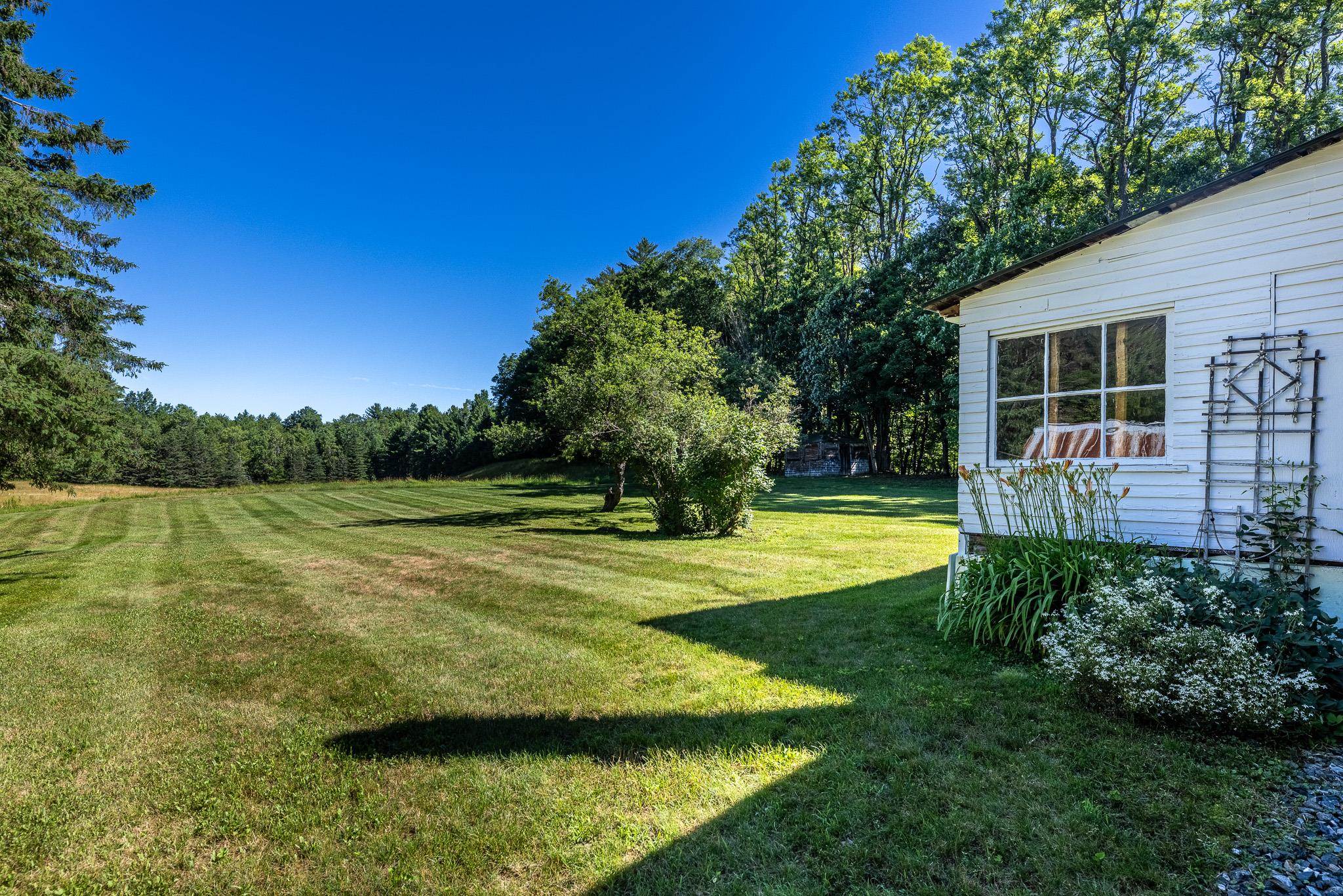 102 Cutler Road Plainfield, NH 03781 - Photo 17 of 31