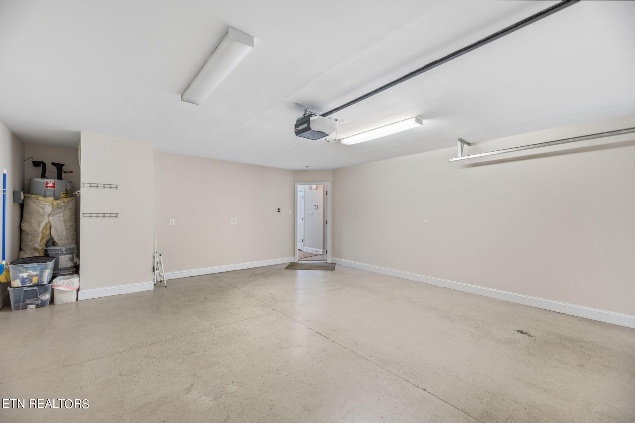 648 Loop Road, Unit 4 Knoxville, TN 37934 - Photo 31 of 34 Gallery Image 31