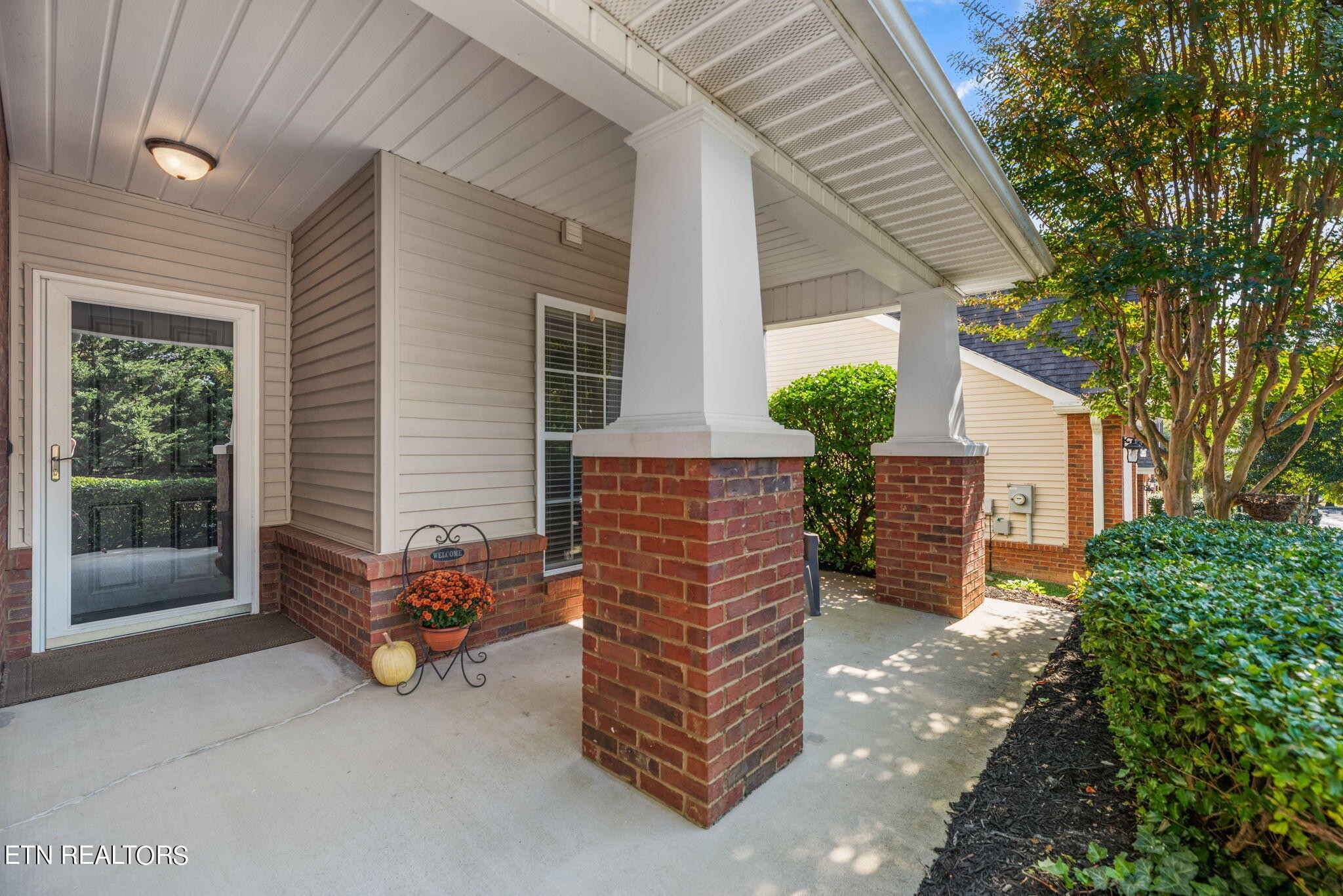 648 Loop Road, Unit 4 Knoxville, TN 37934 - Photo 5 of 34 Gallery Image 5