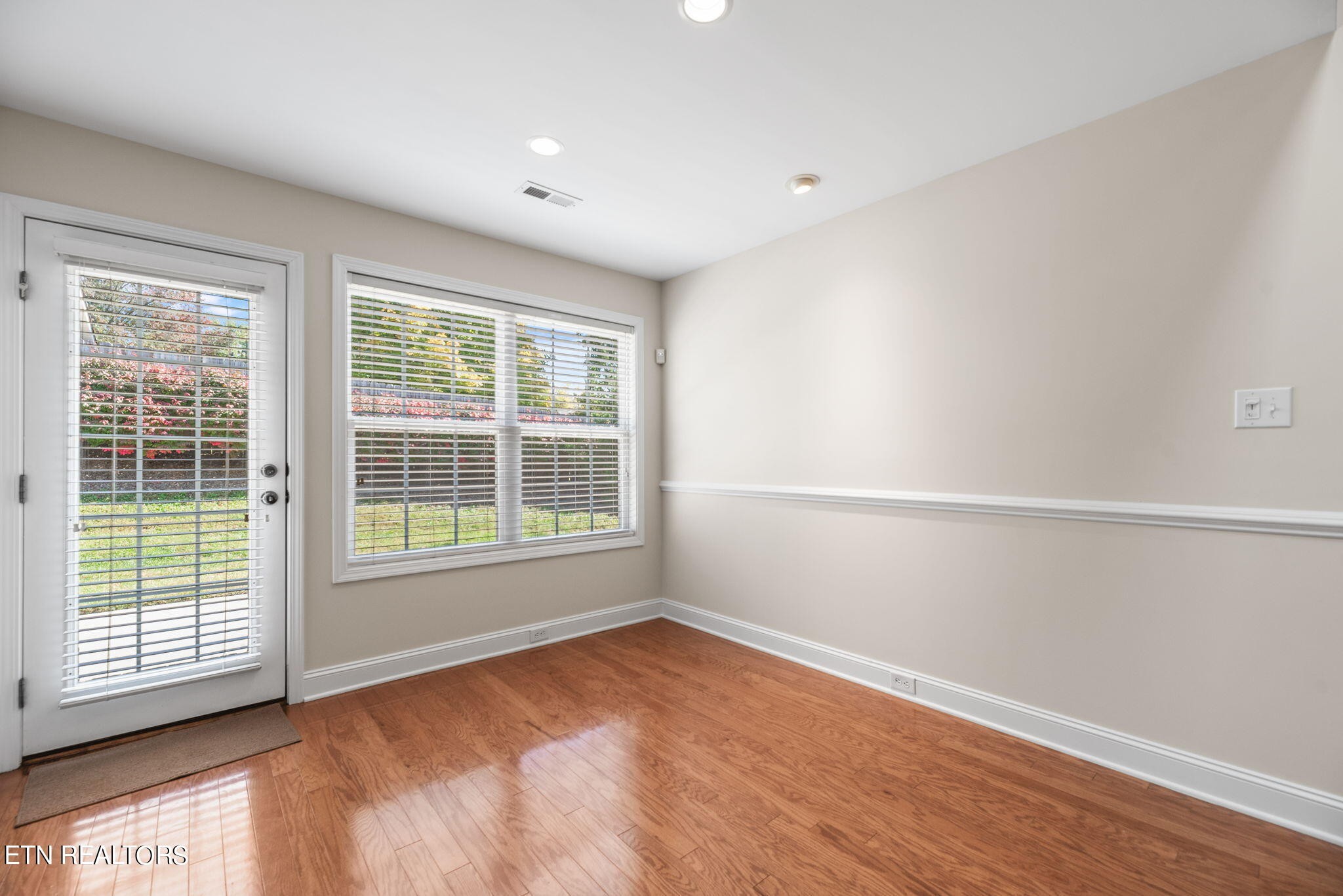 648 Loop Road, Unit 4 Knoxville, TN 37934 - Photo 9 of 34 Gallery Image 9