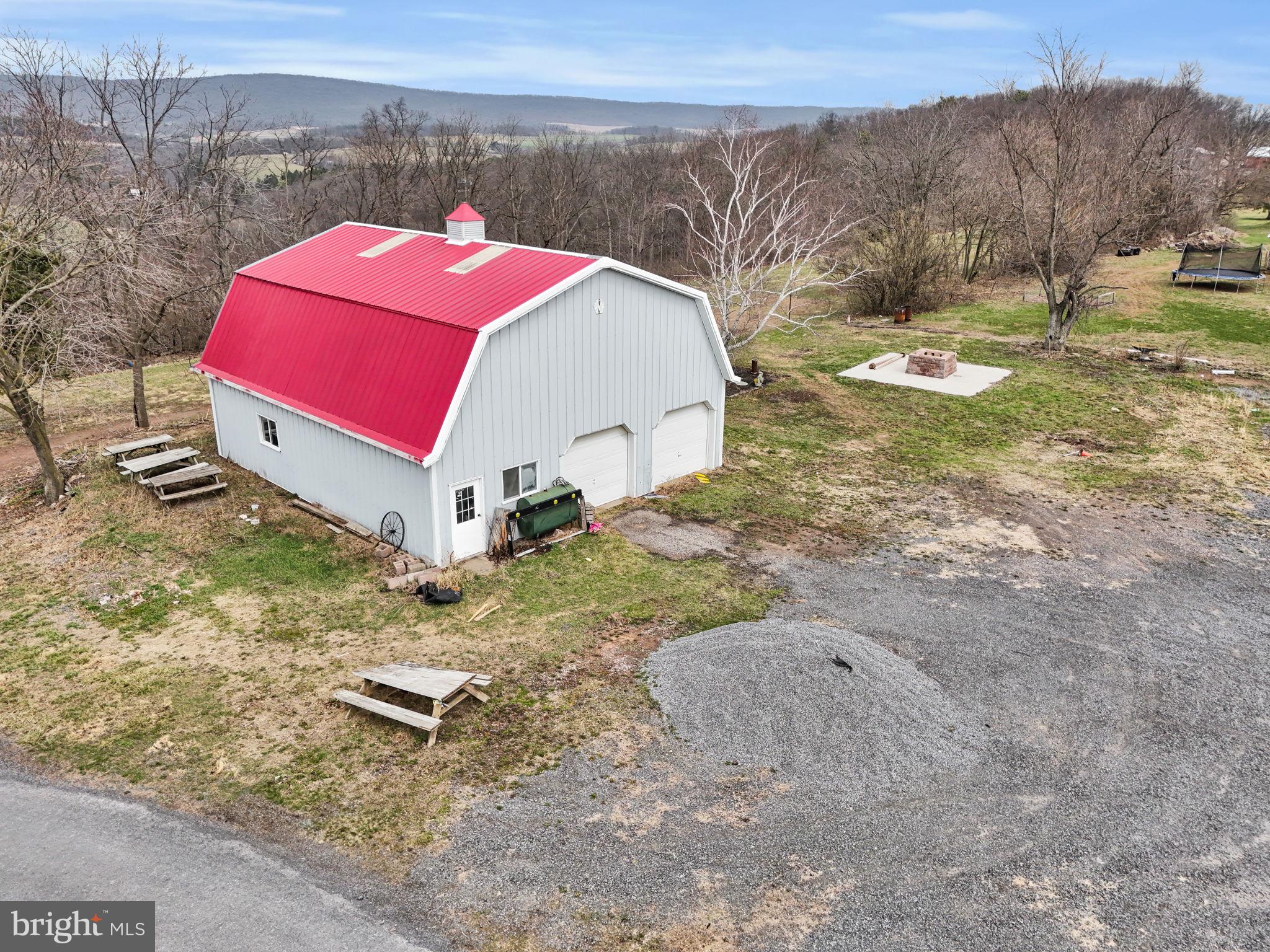 1142 Ridge Road Klingerstown, PA 17941 - Photo 4 of 19