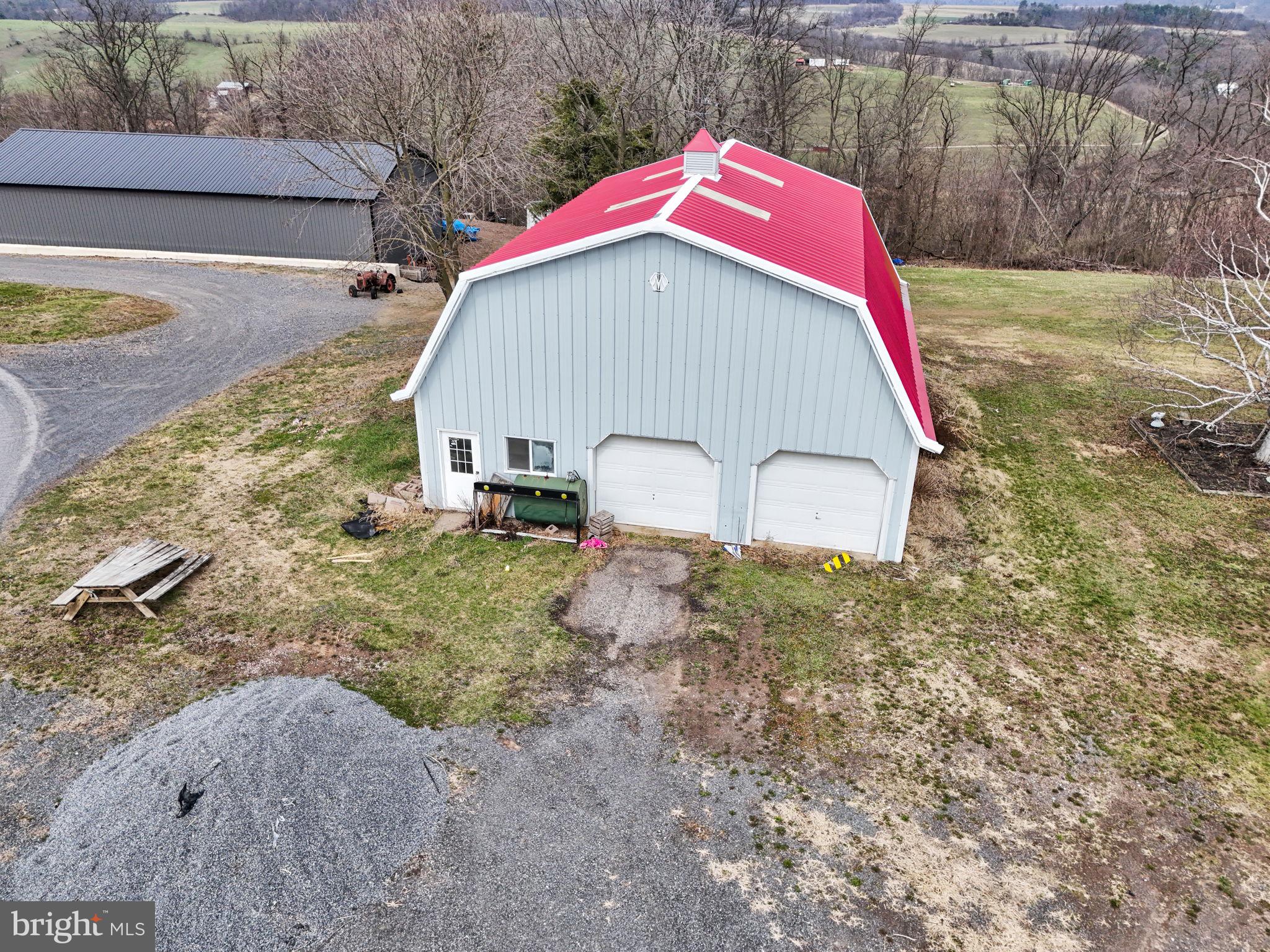1142 Ridge Road Klingerstown, PA 17941 - Photo 5 of 19
