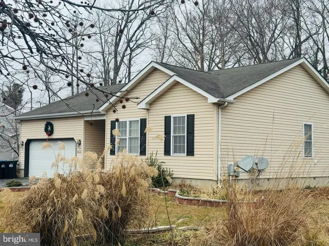 $375,000 | 953 Court House Point Road, Chesapeake City, MD 21915