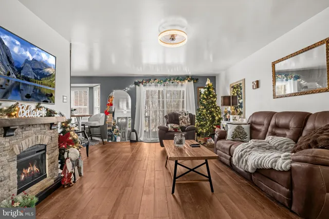 $375,000 | 953 Court House Point Road, Chesapeake City, MD 21915