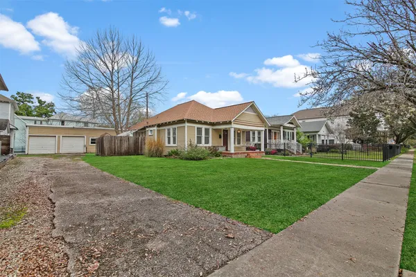 $925,000 | 1505 Tulane Street, Houston, TX 77008