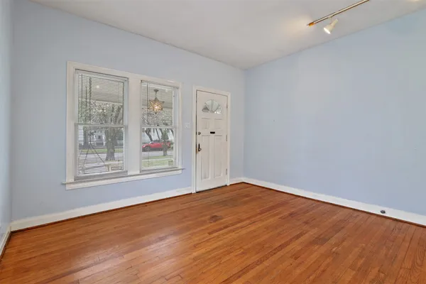 $925,000 | 1505 Tulane Street, Houston, TX 77008