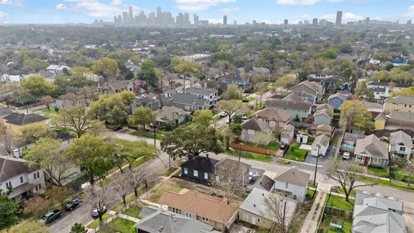 $925,000 | 1505 Tulane Street, Houston, TX 77008