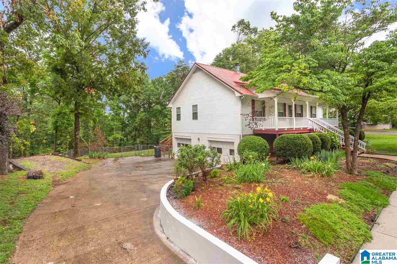 638 Ridgewood Drive Remlap, AL 35133 - Photo 2 of 40