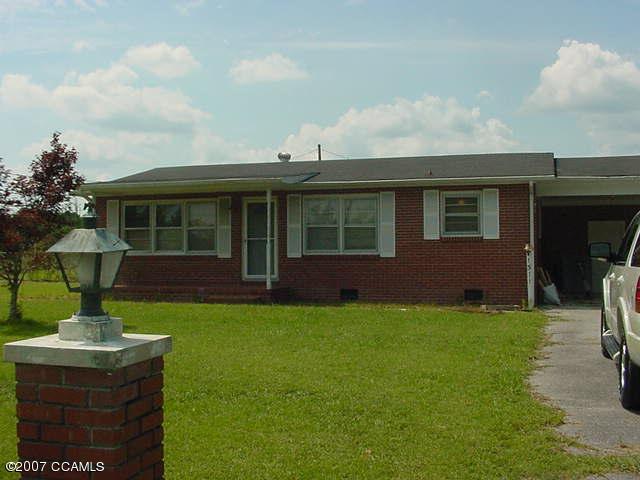 1511 Riggs Road Maysville, NC 28555 - Photo 1 of 6 Front View