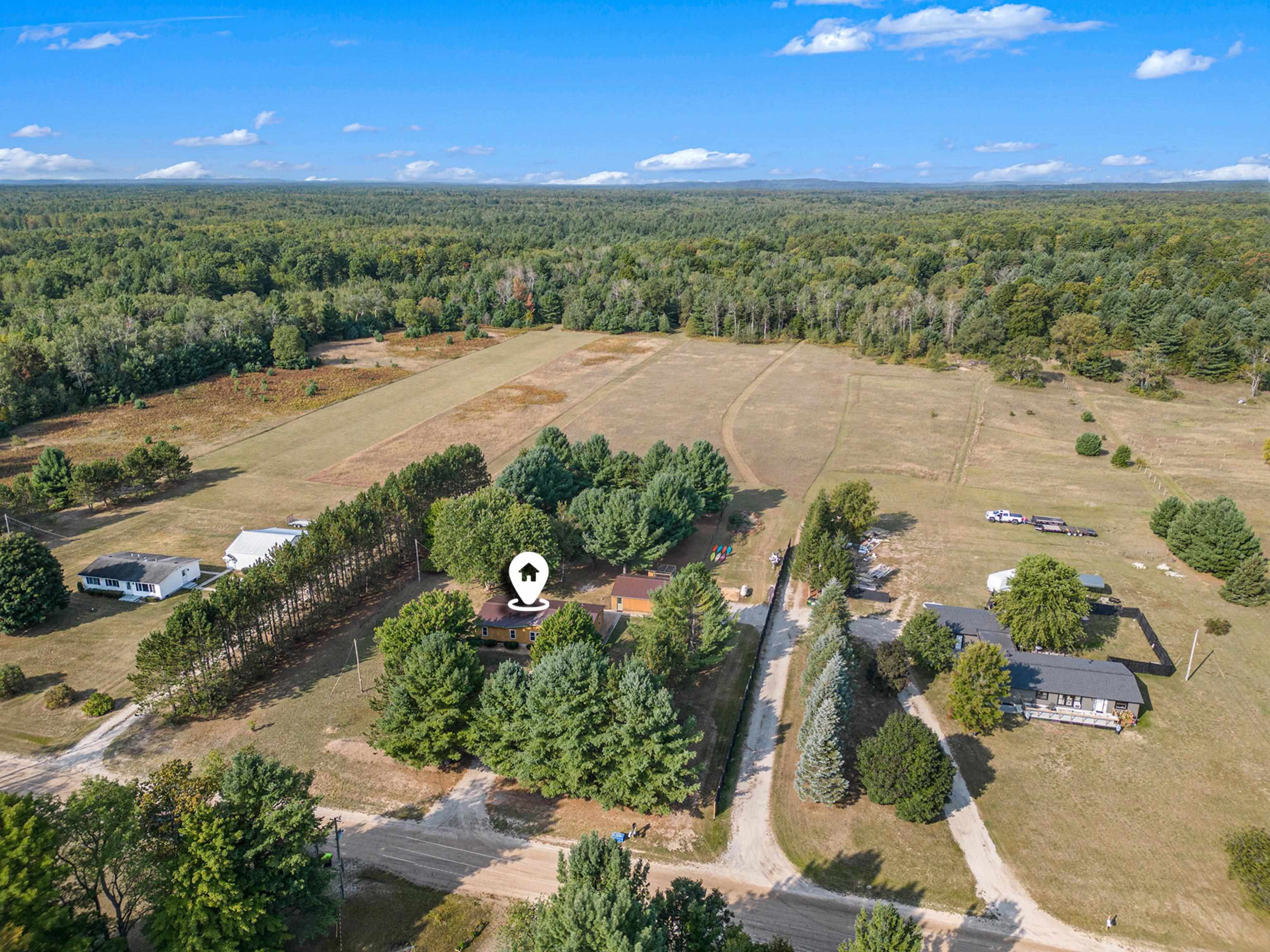 1410 North Lamb Road Interlochen, MI 49643 - Photo 36 of 43 Gallery Image 36