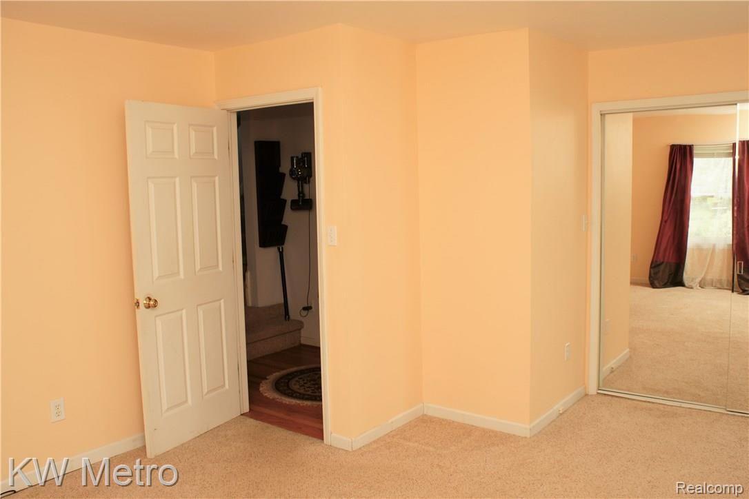 1350 Minnesota Road Troy, MI 48083 - Photo 12 of 34 DSC05477.JPG