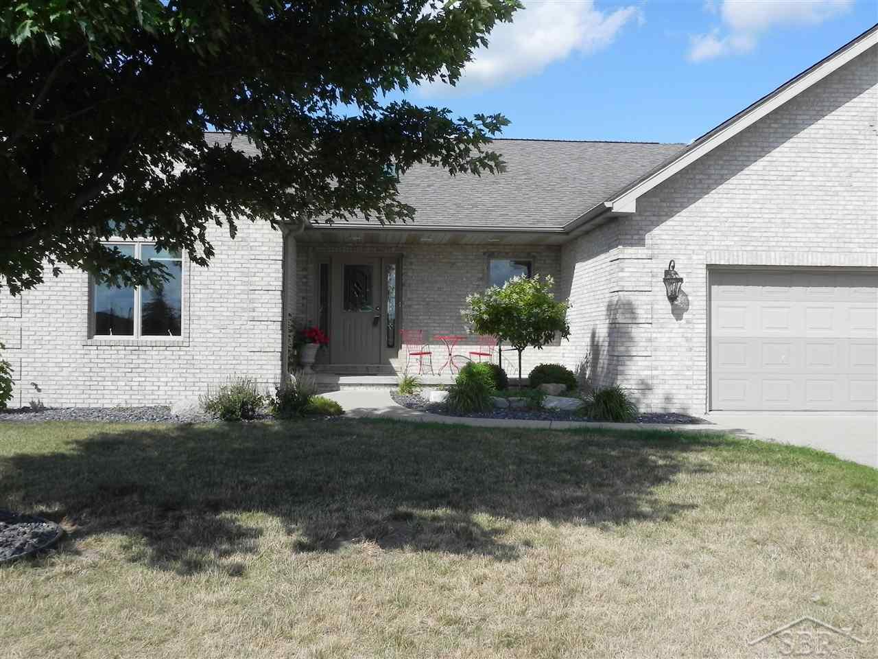 7321 Fraser Road Freeland, MI 48623 - Photo 41 of 60 BRICK FRONT