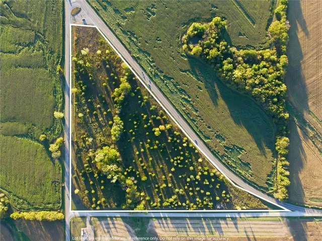 $270,000 | 1091 13th Highway, Leeton, MO 64761