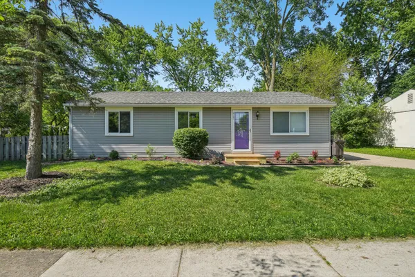 $240,000 | 2121 Champagne Drive, Ann Arbor, MI 48108