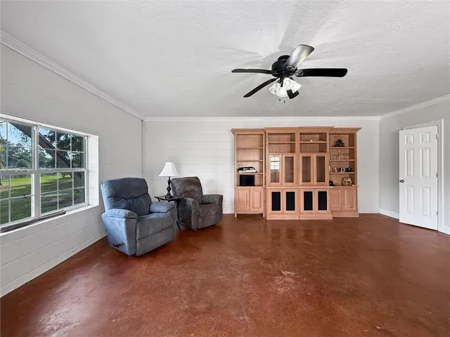 $335,000 | 19504 Pinewood Road, Bogalusa, LA 70427