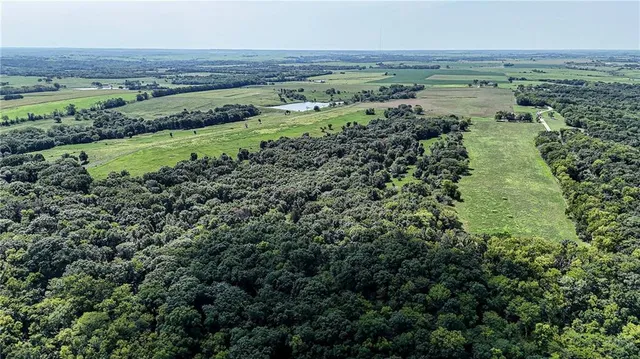 $459,000 | Lot 1 Northwest Douglas Road, Topeka, KS 66615