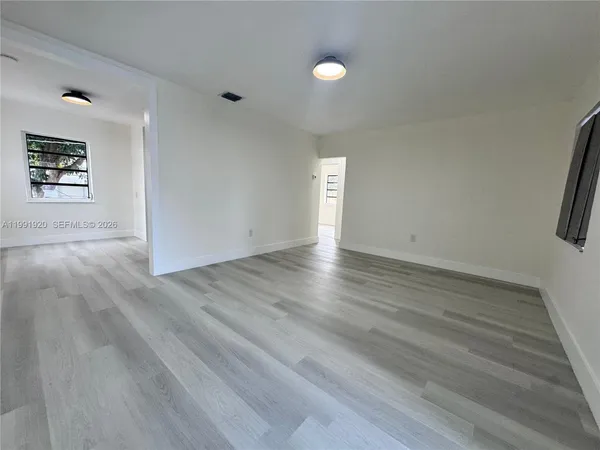$3,500 | 10521 Northwest 35th Court, Miami, FL 33147