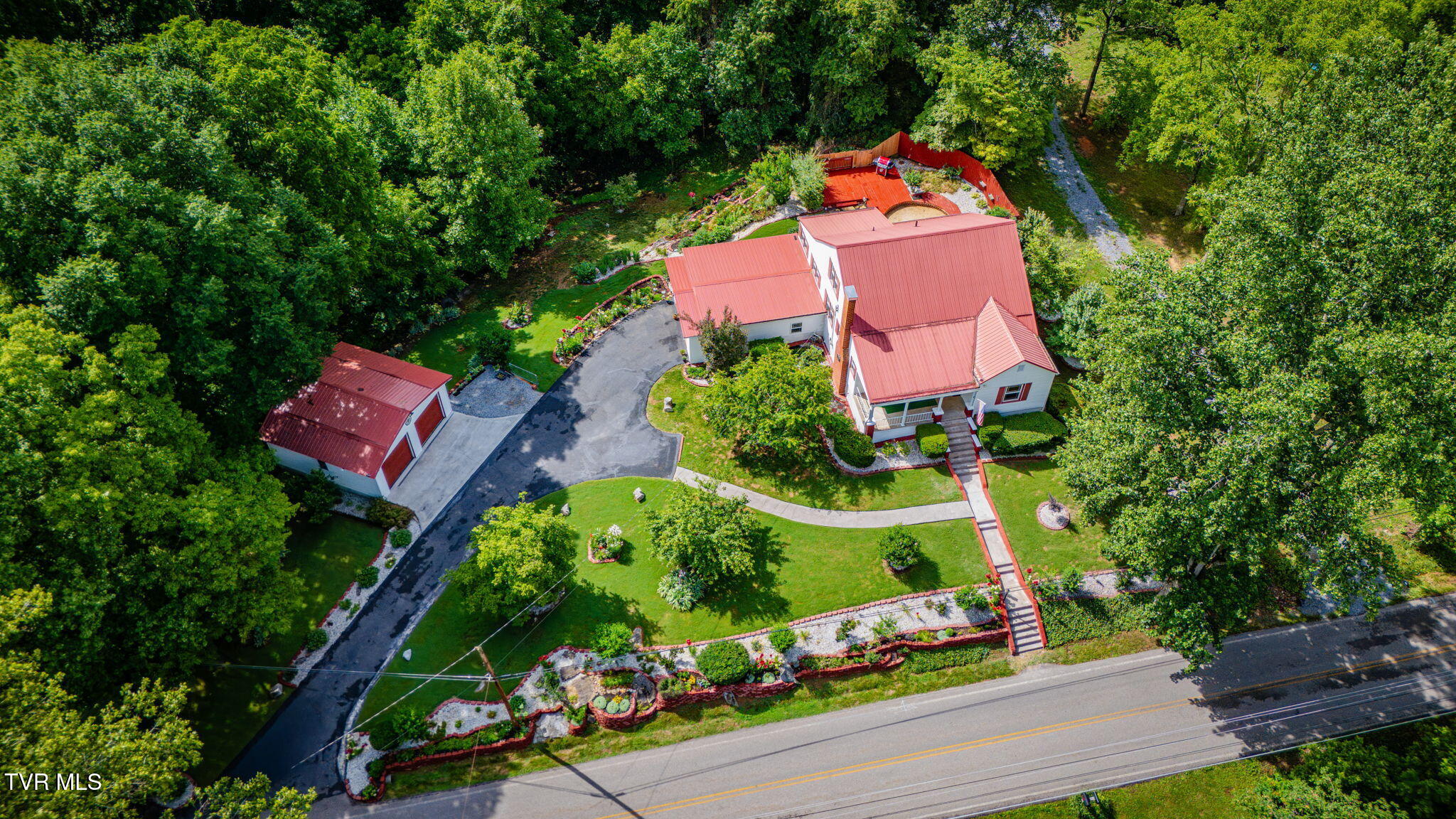 1384 Walnut Grove Road Bluff City, TN 37618 - Photo 40 of 43 101