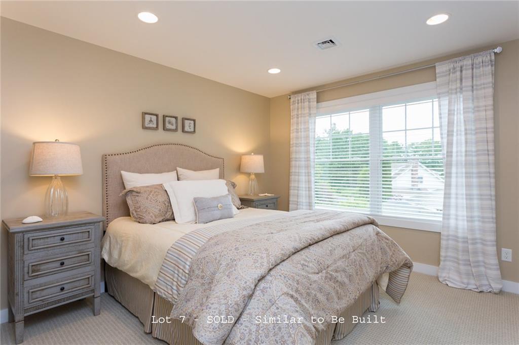 6 Raegans Way, Unit 6 Wells, ME 04090 - Photo 10 of 17 Guest Bedroom