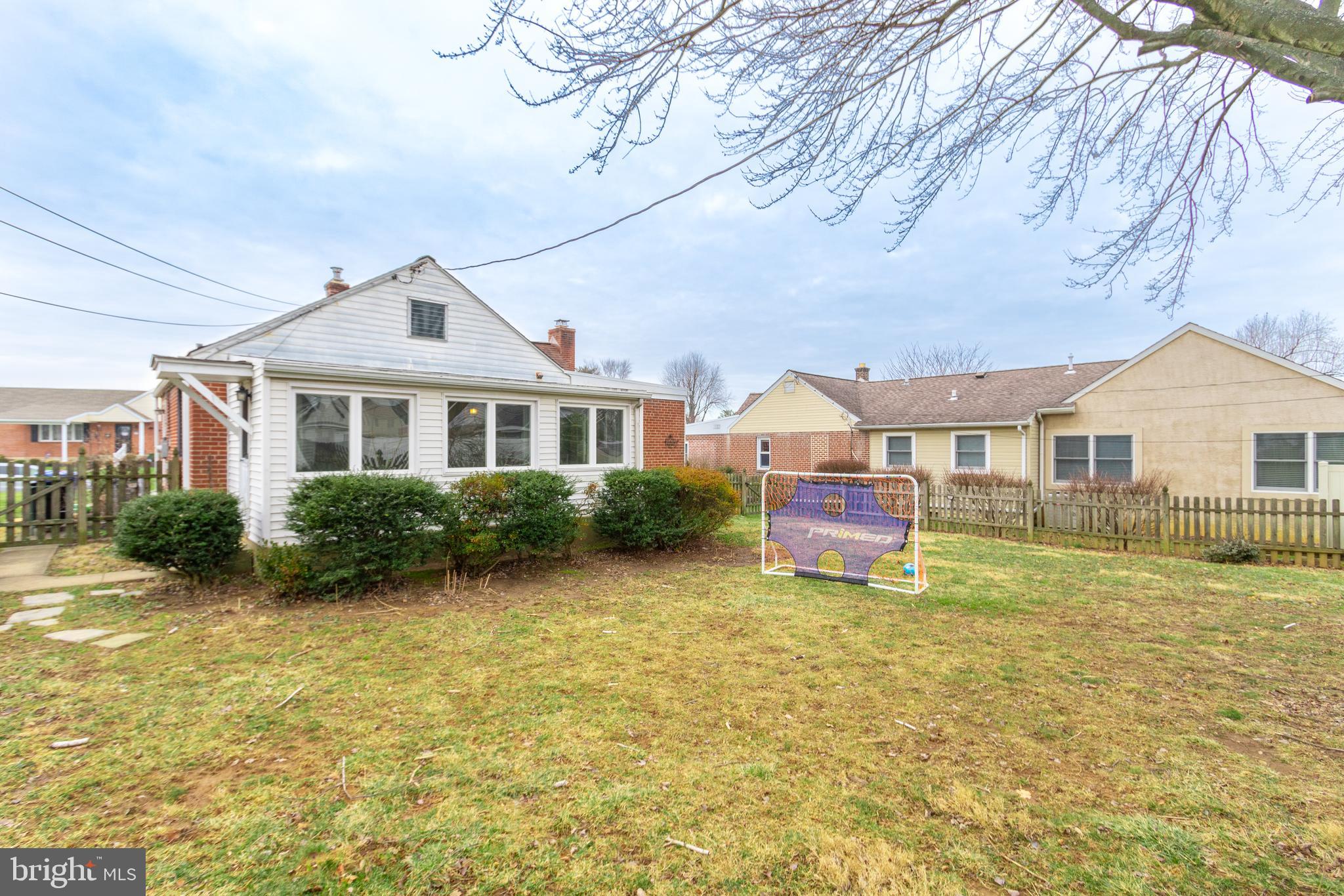 27 North Manor Road Broomall, PA 19008 - Photo 17 of 19 Gallery Image 17