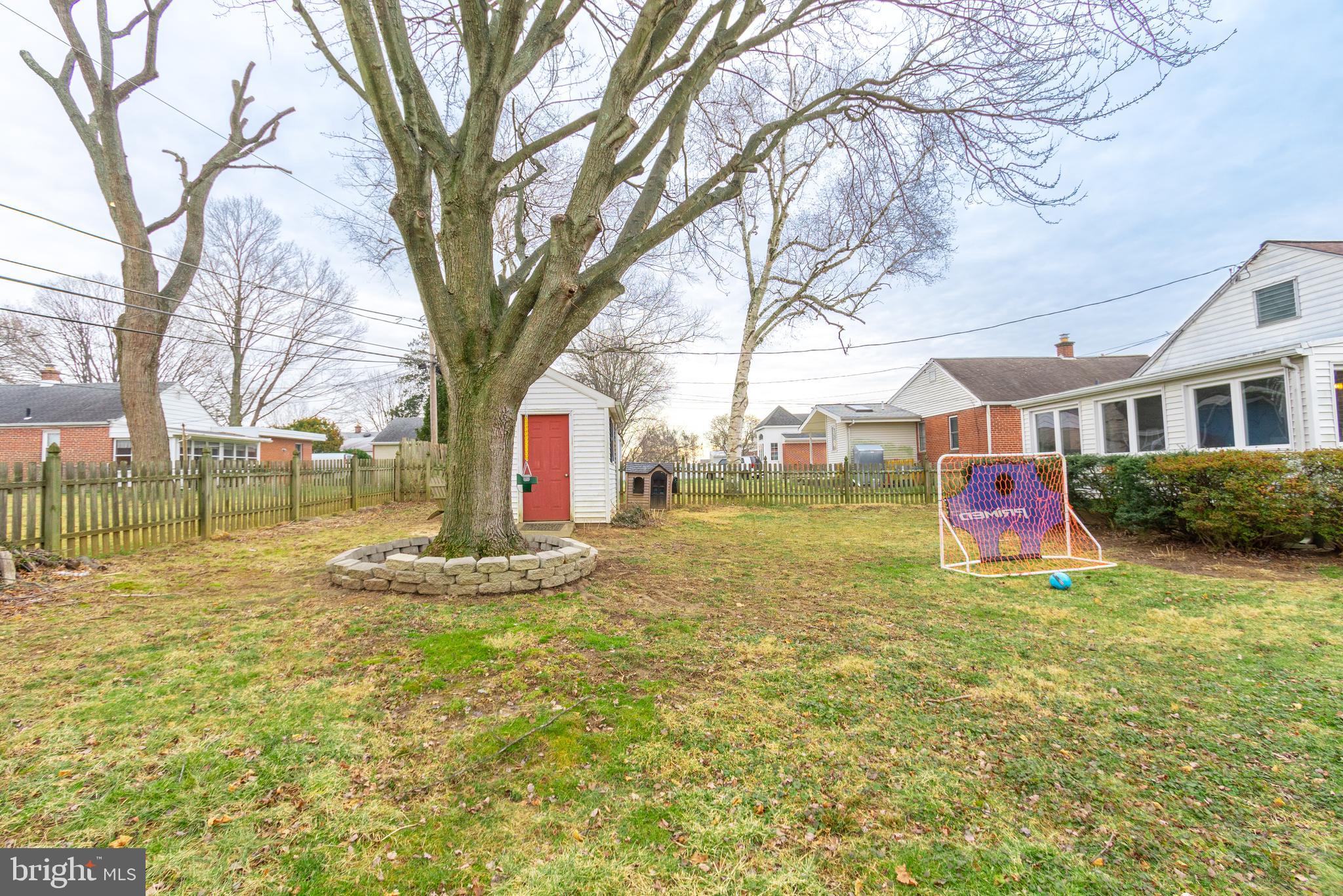 27 North Manor Road Broomall, PA 19008 - Photo 19 of 19 Gallery Image 19