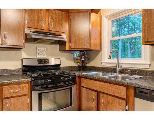 31 Burnham Road Billerica, MA 01862 - Photo 13 of 24 Gallery Image 13