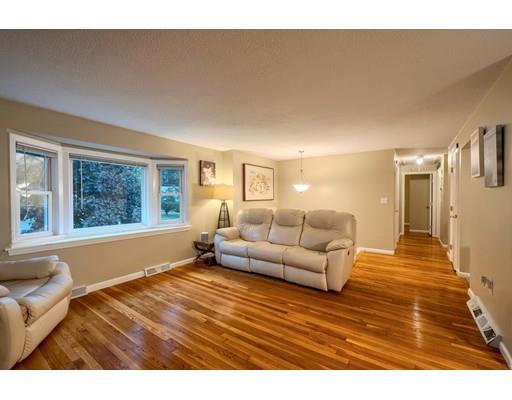 31 Burnham Road Billerica, MA 01862 - Photo 8 of 24 Gallery Image 8